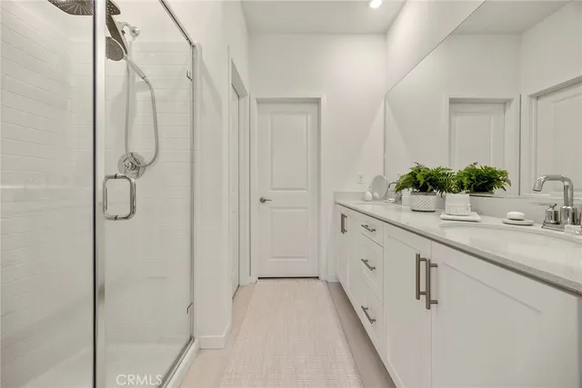 $739,800 | 1968 Via De La Luna, Placentia, CA 92870