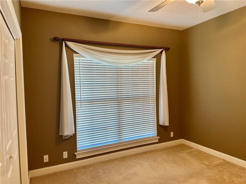 112 Winding Trail Brunswick, GA 31523 - Photo 3 of 12