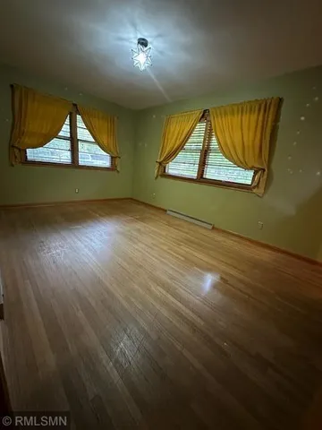 $4,000 | 1952 Oak Knoll Drive, White Bear Lake, MN 55110