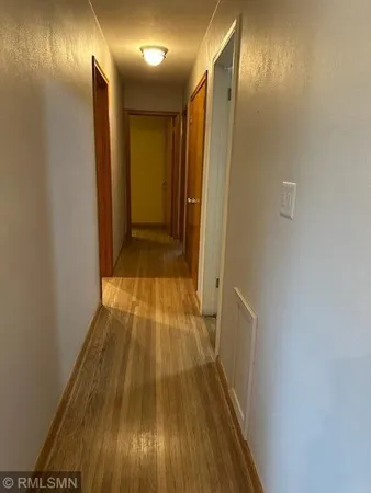 $3,500 | 1952 Oak Knoll Drive, White Bear Lake, MN 55110