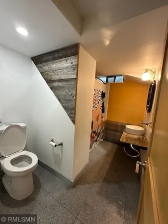 $3,500 | 1952 Oak Knoll Drive, White Bear Lake, MN 55110