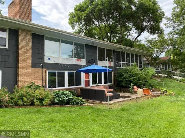 $4,000 | 1952 Oak Knoll Drive, White Bear Lake, MN 55110