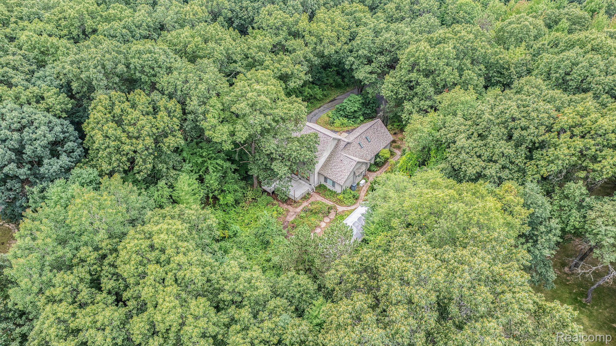 727 South Van Road Holly, MI 48442 - Photo 37 of 42 There you are!