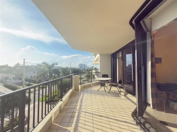 $15,000 | 800 Ocean Drive, Unit 404, Juno Beach, FL 33408