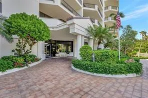 $15,000 | 800 Ocean Drive, Unit 404, Juno Beach, FL 33408