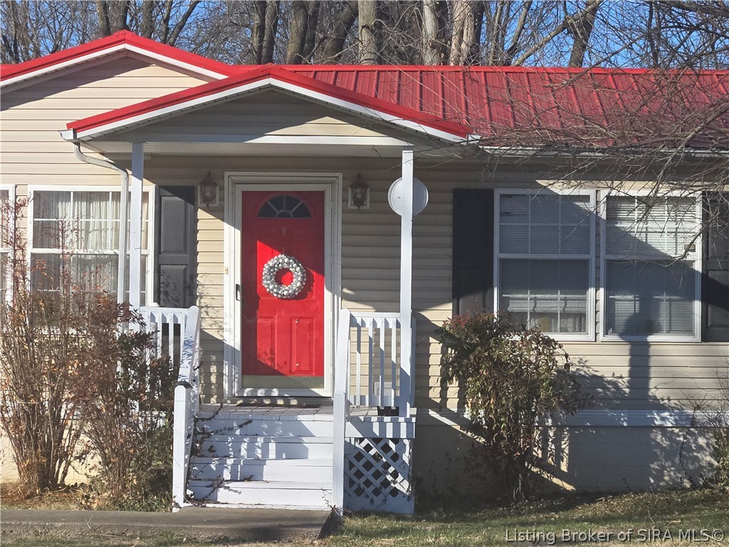 1533 Waverly Road Jeffersonville, IN 47130 - Photo 2 of 36 Gallery Image 2