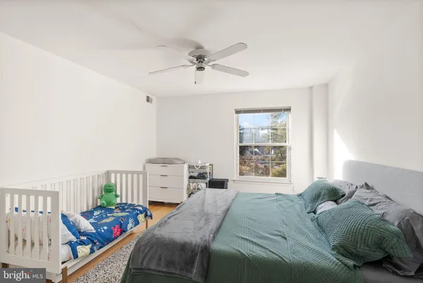 $410,000 | 7661 Provincial Drive, Unit 305, McLean, VA 22102