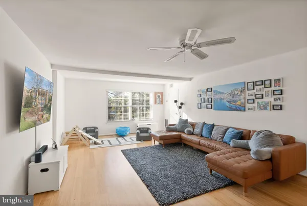 $410,000 | 7661 Provincial Drive, Unit 305, McLean, VA 22102