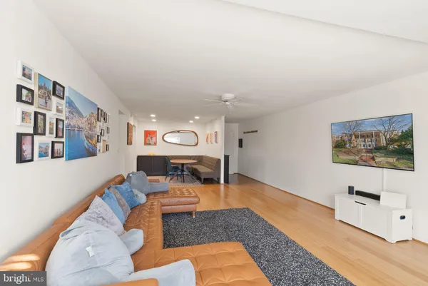 $410,000 | 7661 Provincial Drive, Unit 305, McLean, VA 22102