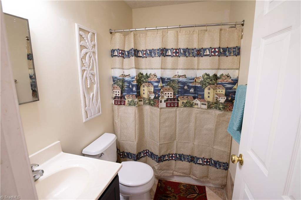 1107 East Springfield Road High Point, NC 27263 - Photo 14 of 22 Gallery Image 14