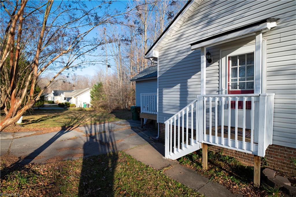 1107 East Springfield Road High Point, NC 27263 - Photo 21 of 22 Gallery Image 21