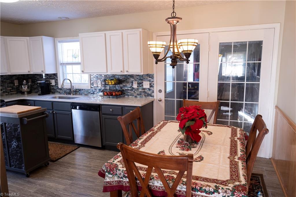 1107 East Springfield Road High Point, NC 27263 - Photo 7 of 22 Gallery Image 7