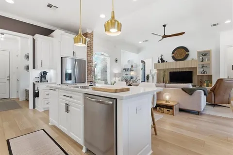$385,000 | 2539 South Point Drive, Lake Charles, LA 70605