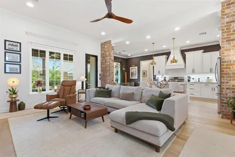 $385,000 | 2539 South Point Drive, Lake Charles, LA 70605