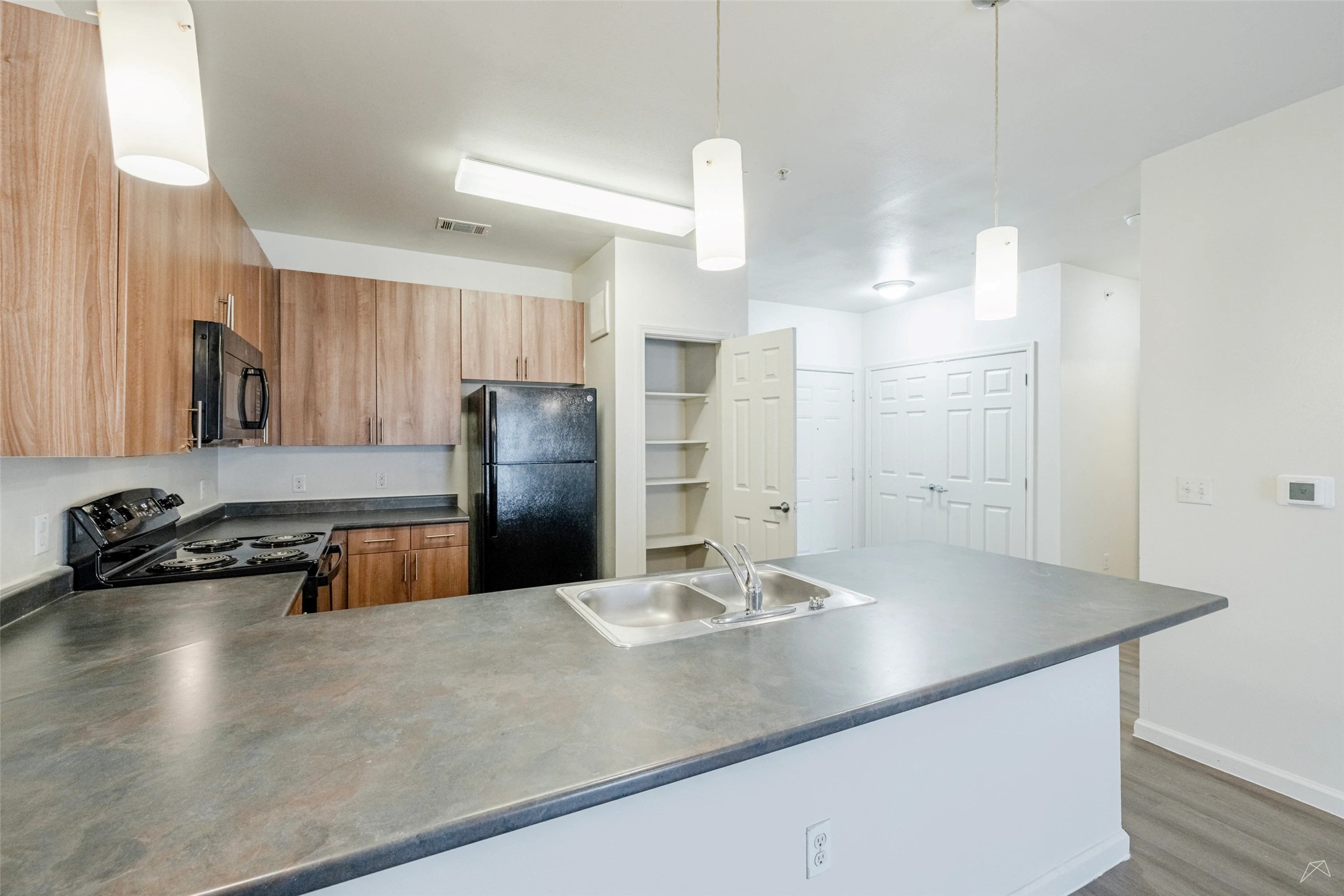 5605 Springdale Road, Unit 111104 Austin, TX 78723 - Photo 7 of 27 Up to 8 weeks free rent and waiving the standard deposit with approved credit and landlord verification.