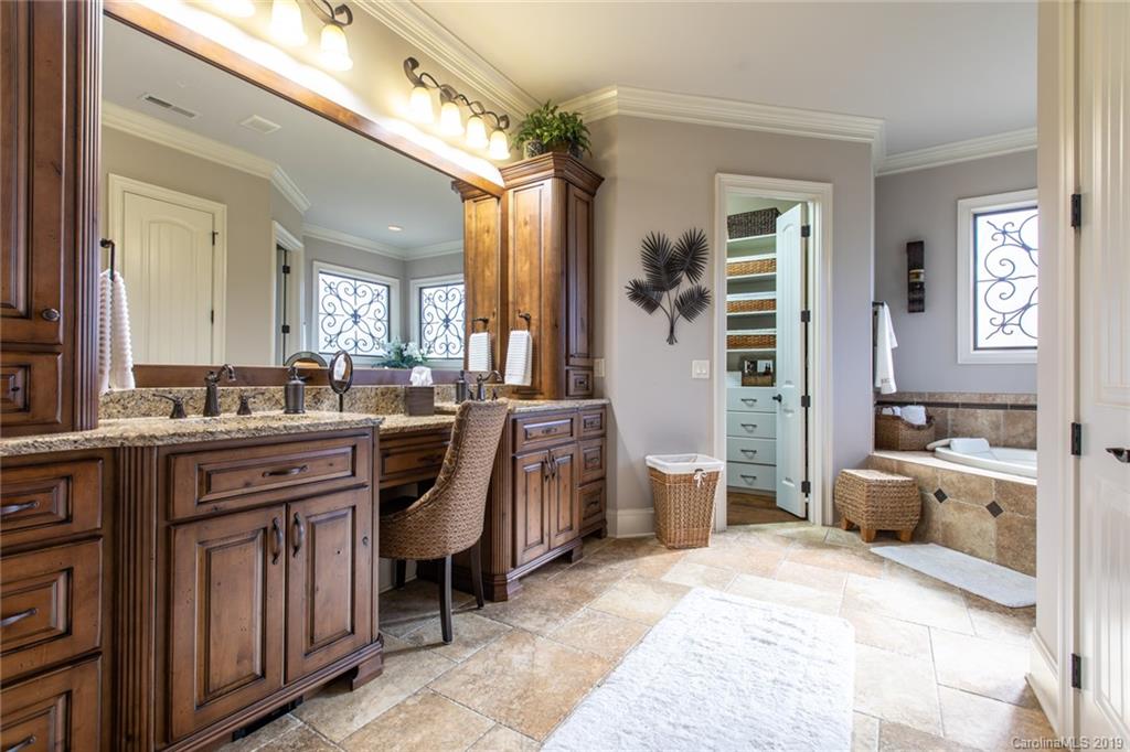 521 Medora Lane Fort Mill, SC 29708 - Photo 14 of 35 Gallery Image 14