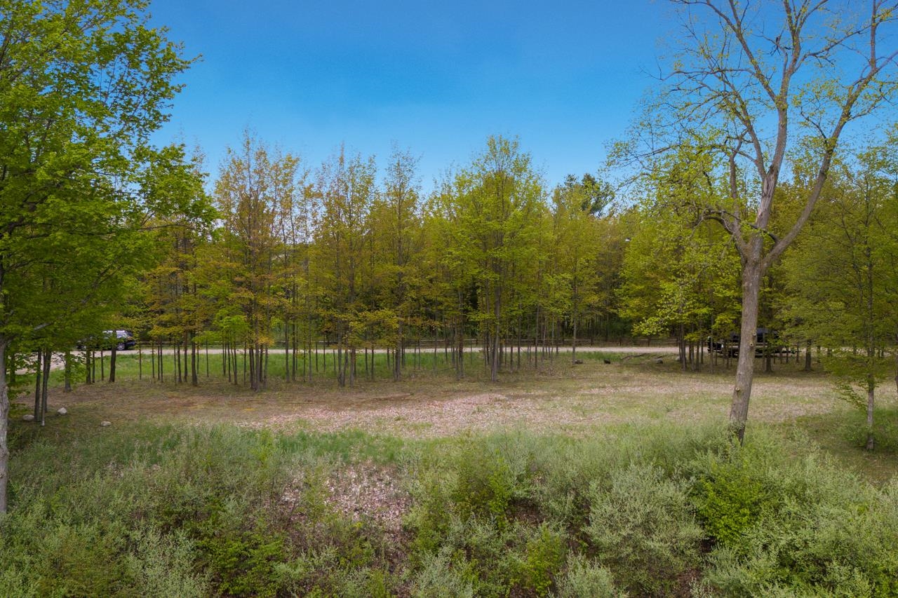 7 Miley Point Bellaire, MI 49615 - Photo 13 of 35 1922223-608b91ec-fffa-4592-bbaf-8f0bd5d1fbfe.JPG