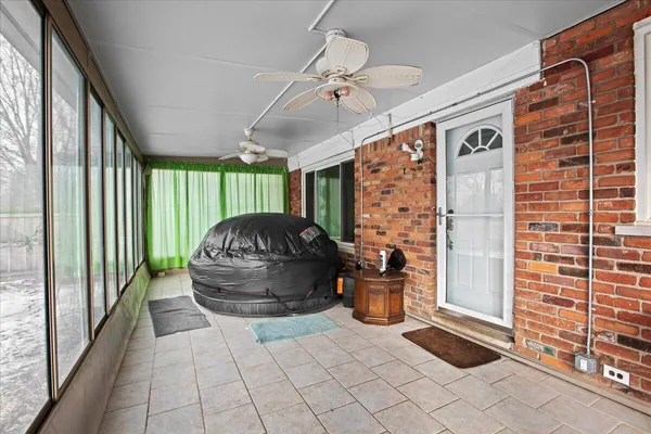 $350,000 | 52411 Washington Street, New Baltimore, MI 48047