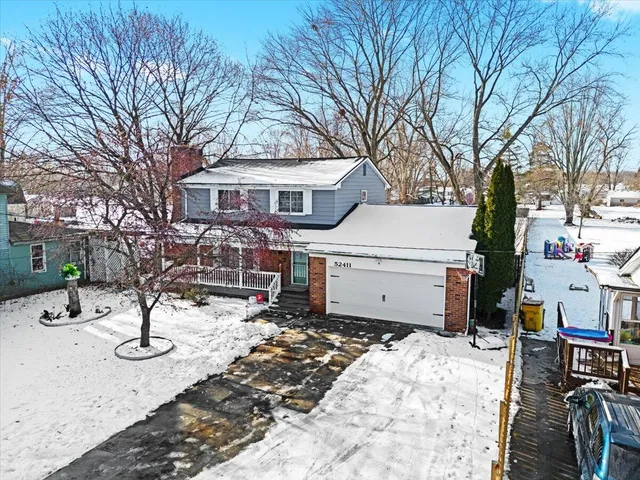 $350,000 | 52411 Washington Street, New Baltimore, MI 48047