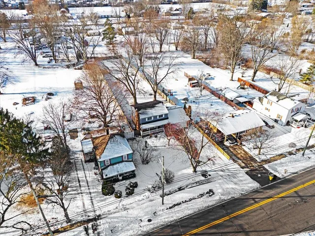 $350,000 | 52411 Washington Street, New Baltimore, MI 48047