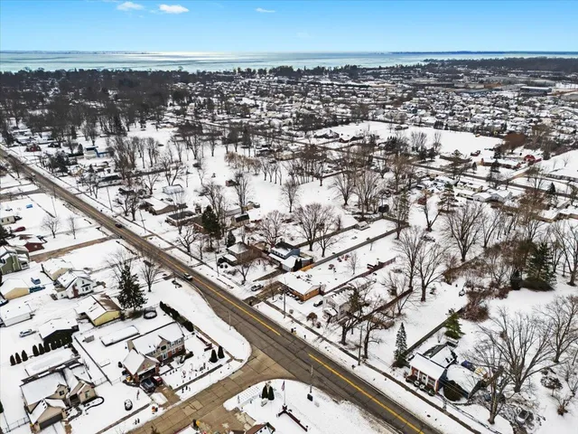 $350,000 | 52411 Washington Street, New Baltimore, MI 48047