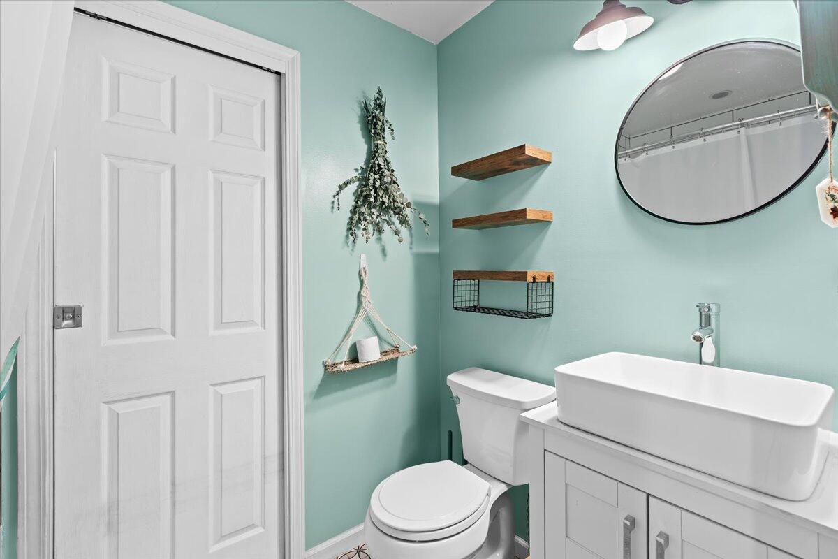 52411 Washington Street New Baltimore, MI 48047 - Photo 8 of 47 17-52411 Washington St