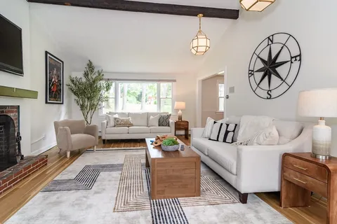 $1,579,000 | 124 Everett Street, Natick, MA 01760