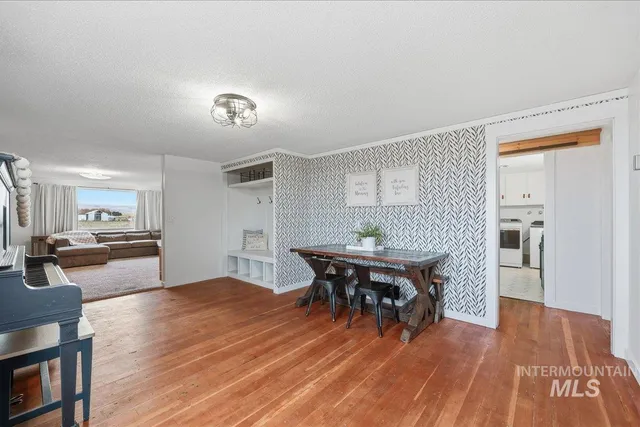 $519,999 | 5405 Hogg Road, Homedale, ID 83628