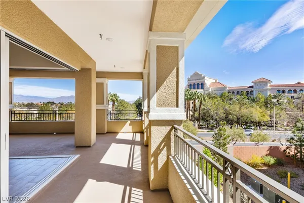 $5,600 | 132 Los Cabos Drive, Unit 202, Las Vegas, NV 89144