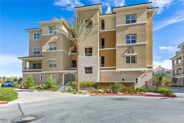 $5,600 | 132 Los Cabos Drive, Unit 202, Las Vegas, NV 89144