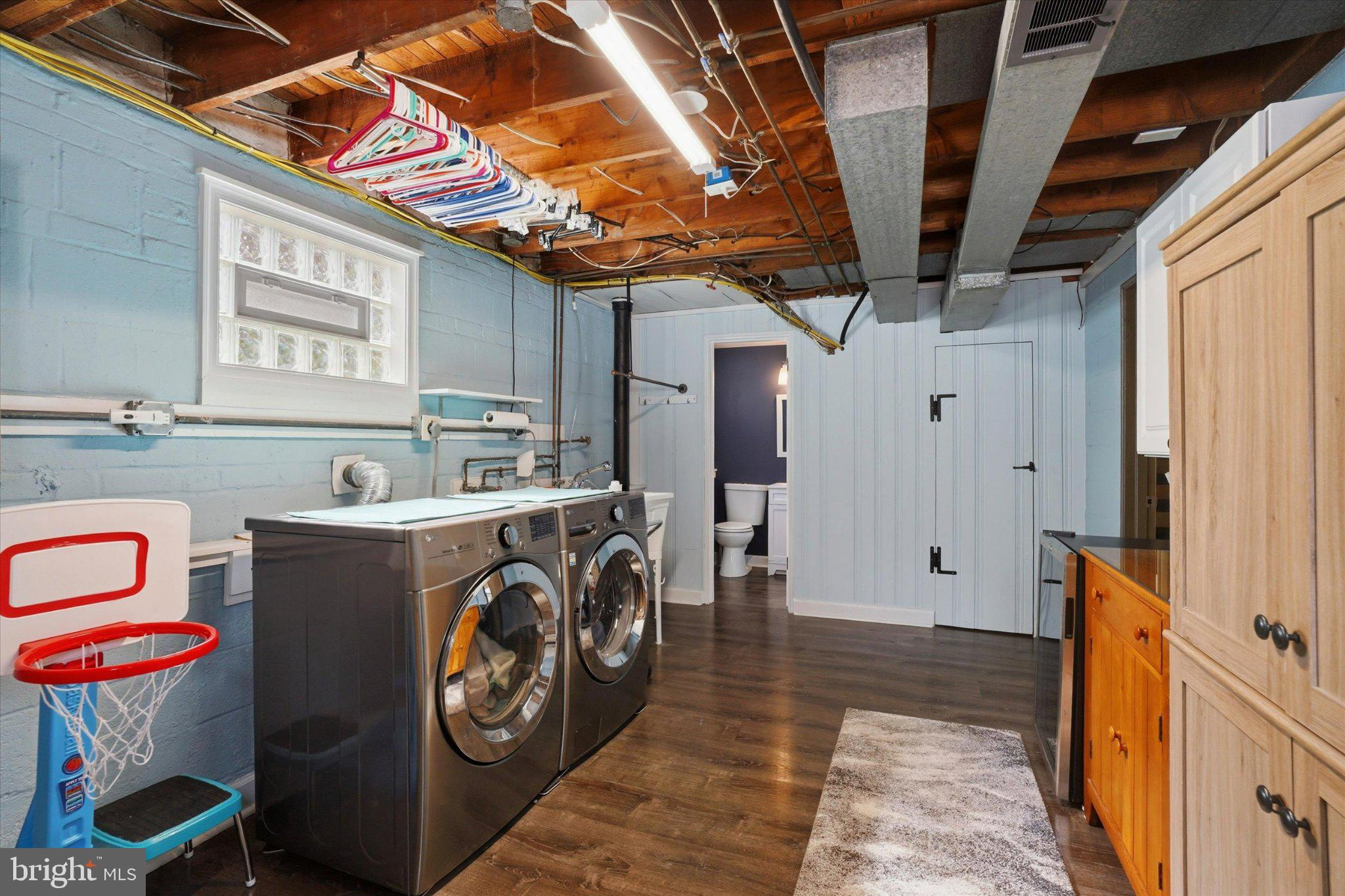 308 Lewis Road Springfield, PA 19064 - Photo 24 of 34 Bright and functional laundry space.