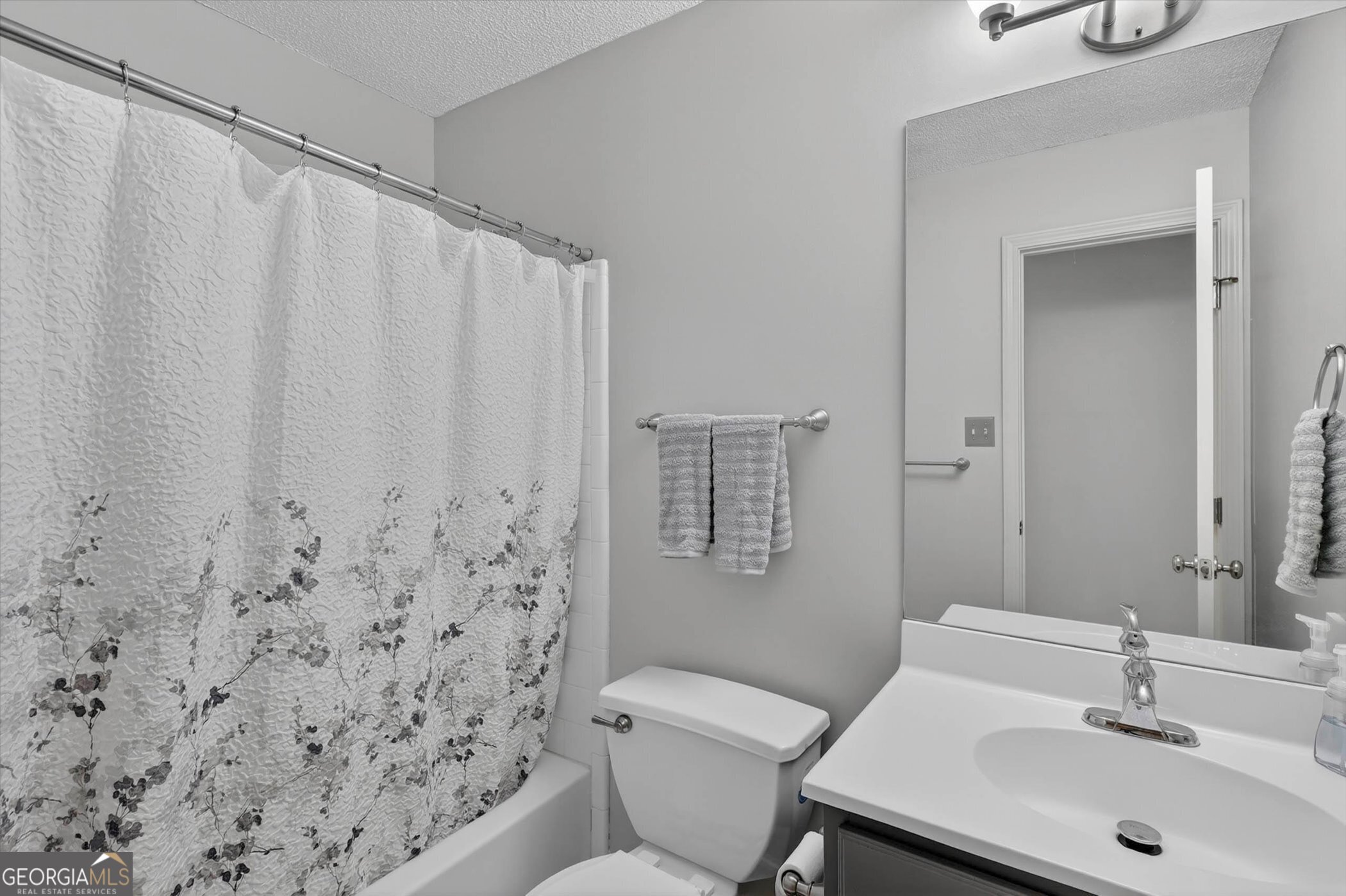 7 Towne Lake Court Pooler, GA 31322 - Photo 40 of 50 a bathroom with a sink toilet and shower