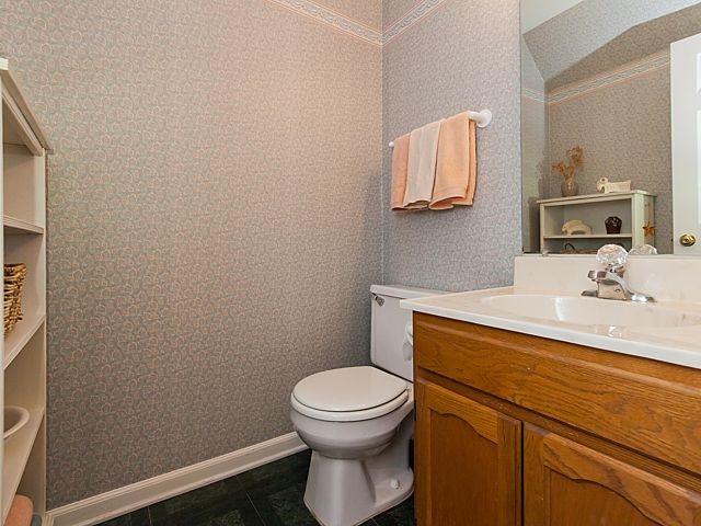 2112 Rugen Road, Unit B Glenview, IL 60026 - Photo 11 of 24