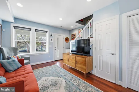 $525,000 | 619 18th Street Northeast, Washington, DC 20002