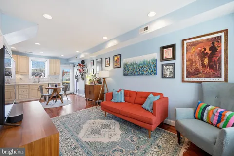 $525,000 | 619 18th Street Northeast, Washington, DC 20002