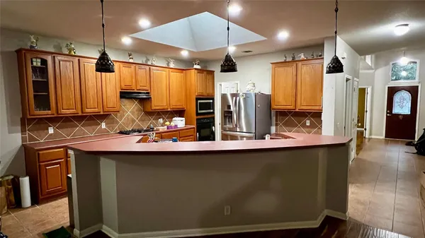 $2,800 | 114 Ambrose Drive, Pflugerville, TX 78660