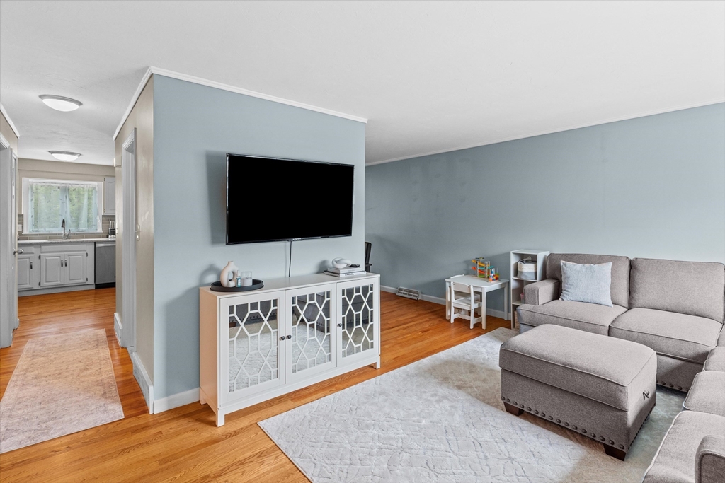 703 Irving Road, Unit 703 Randolph, MA 02368 - Photo 5 of 37 Gallery Image 5