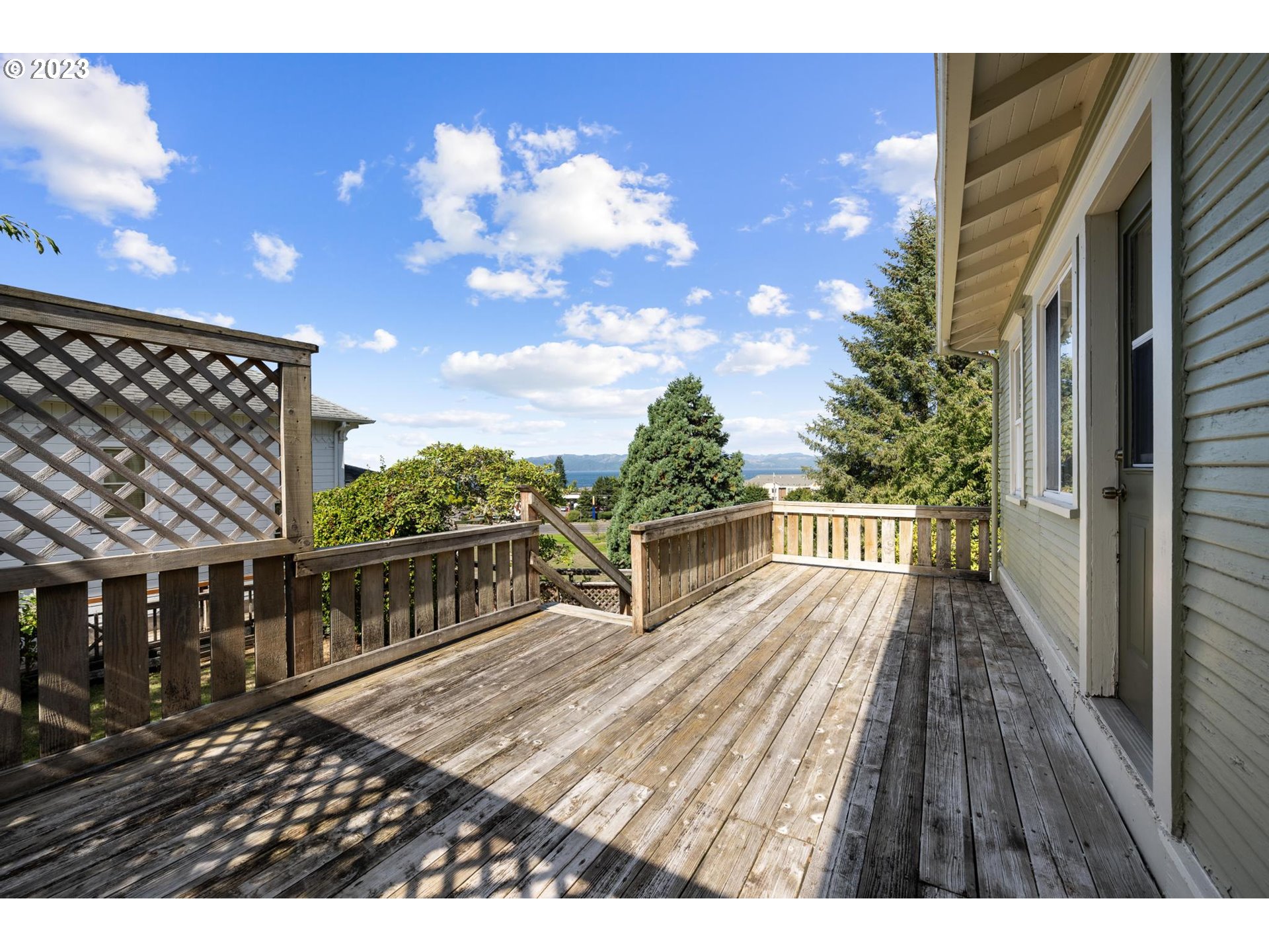 531 35th Street Astoria, OR 97103 - Photo 32 of 37 a view of balcony with wooden floor