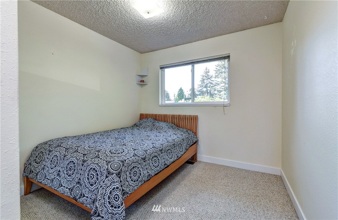 2620 164th Place Southeast Bothell, WA 98012 - Photo 13 of 40