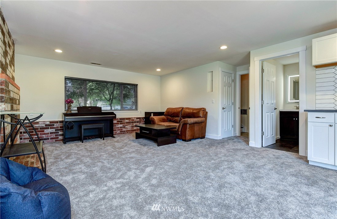 2620 164th Place Southeast Bothell, WA 98012 - Photo 20 of 40