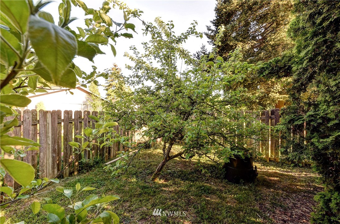 2620 164th Place Southeast Bothell, WA 98012 - Photo 31 of 40