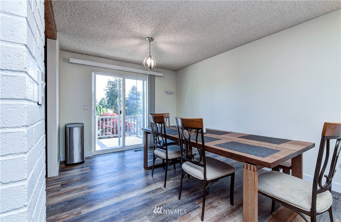 2620 164th Place Southeast Bothell, WA 98012 - Photo 5 of 40