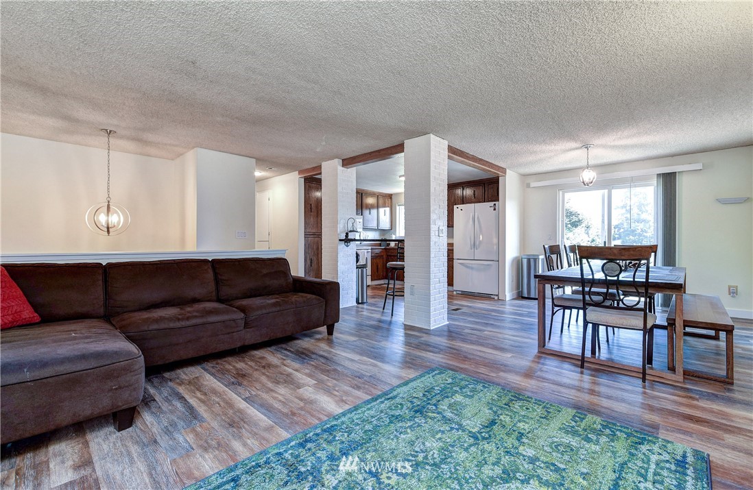 2620 164th Place Southeast Bothell, WA 98012 - Photo 8 of 40