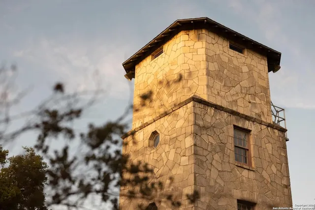 $1,299,900 | 101 Dang Pretty, Boerne, TX 78006