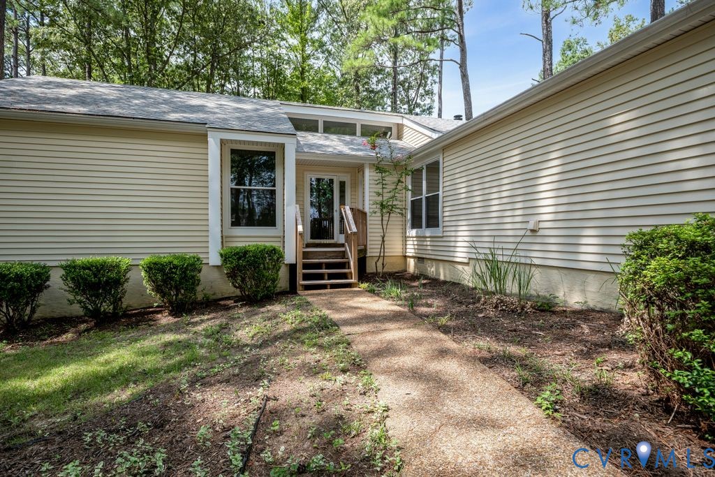 11624 Gordon School Road North Chesterfield, VA 23236 - Photo 29 of 46 Gallery Image 29