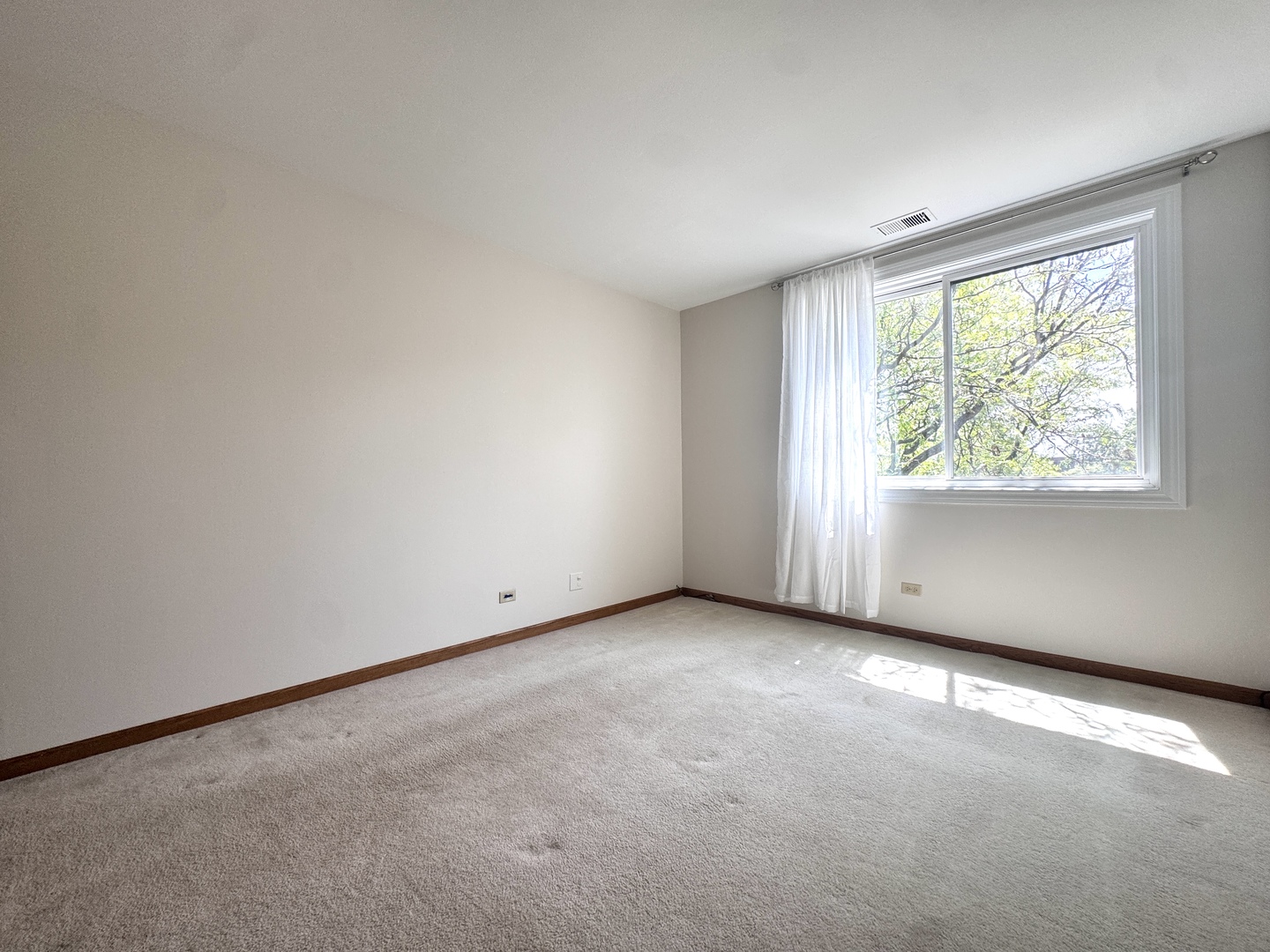 440 Raintree Court, Unit 3G Glen Ellyn, IL 60137 - Photo 22 of 35