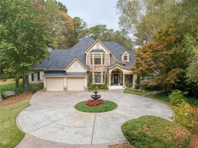$1,395,000 | 125 Claridge Drive Northeast, Atlanta, GA 30342