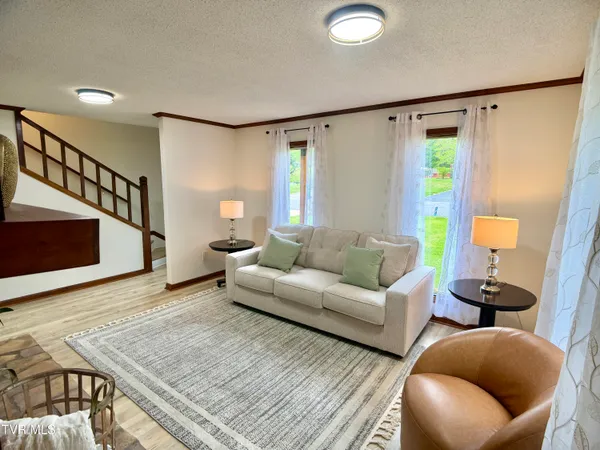 $450,000 | 308 Castaway Drive, Kingsport, TN 37663