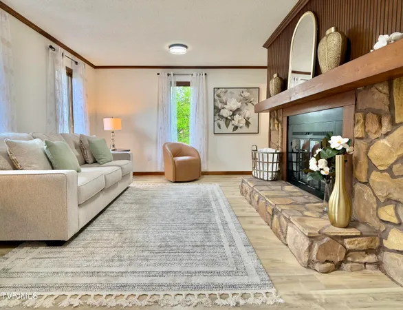 $450,000 | 308 Castaway Drive, Kingsport, TN 37663