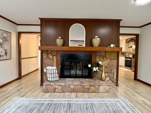 $450,000 | 308 Castaway Drive, Kingsport, TN 37663